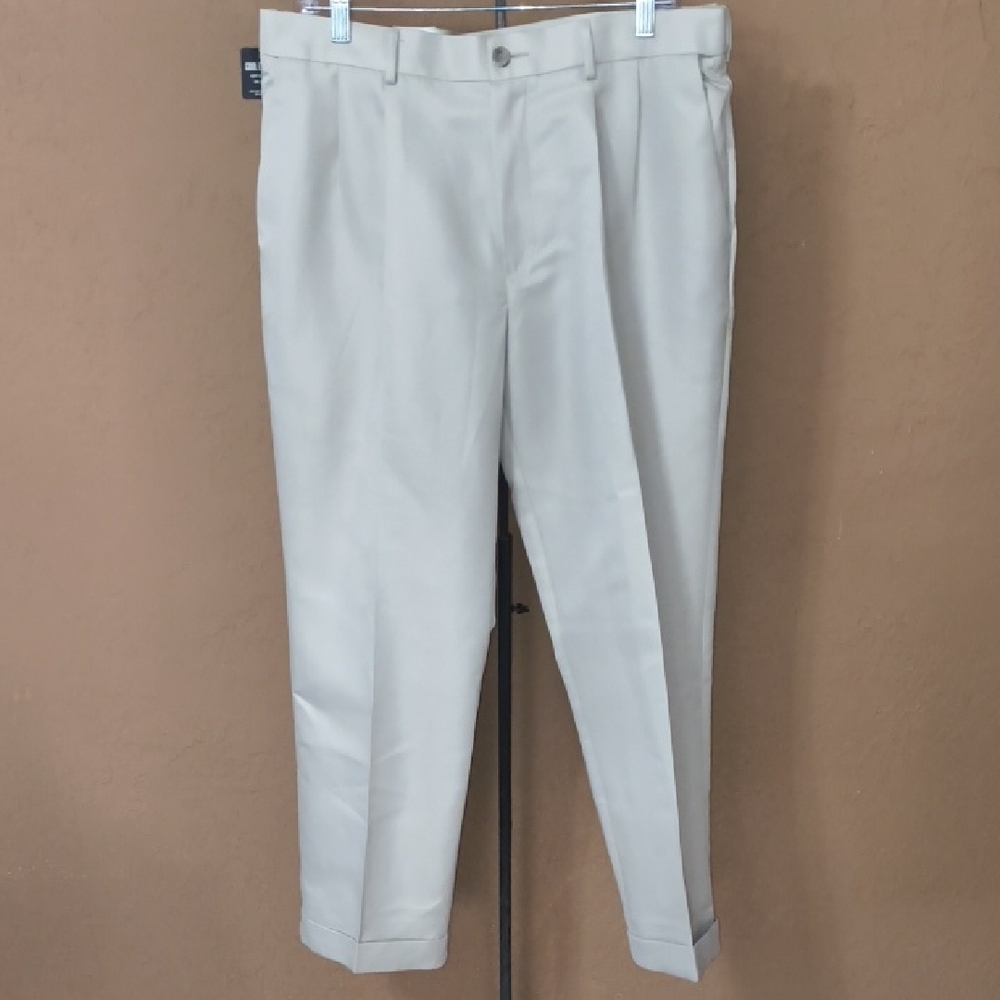NWT Dockers Men's Advantage 365 Khaki Classic Fit D3 34 X 29